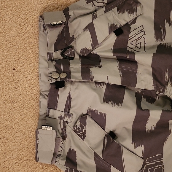 Ski pants - Picture 4 of 6